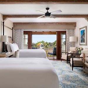 Deluxe Queen Room Two Queen Beds Balcony Roll Shower Mobility Accessible
